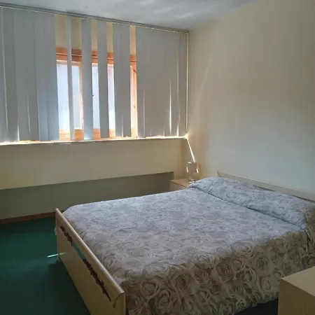 Apartment Su Due Livelli, 2 Da Letto E Camino Laceno